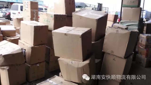 &#72;&#74;&#67;&#40644;&#37329;&#22478;